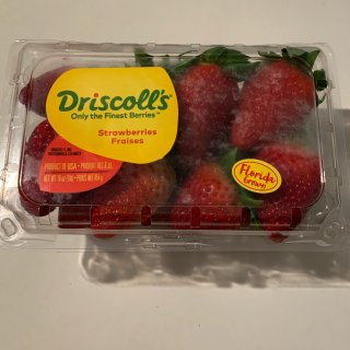 又甜又大的草莓...