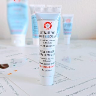 First Aid Beauty,Ultra Repair BarriAIR Cream