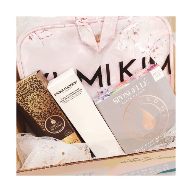 付个邮费就能拥有的大礼包，价值$1...