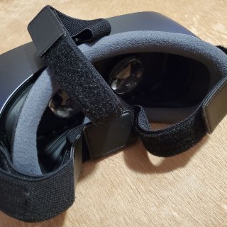 玩过一次就再也不会用的VR眼镜...