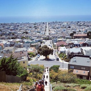 湾区拍照打卡好去处｜旧金山马赛克楼梯...