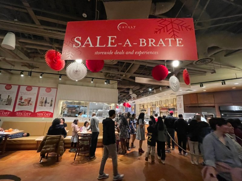 逛Westfield Valley Fair Mall 里的Eataly商场。-北美省钱快报攻略