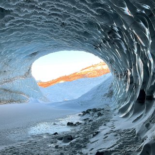 徒步阿拉斯加蓝冰洞...