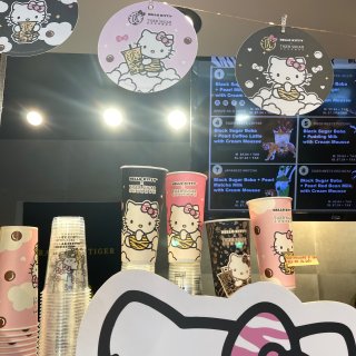 老虎堂&Hello Kitty｜秋日第一...