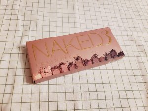 Urban Decay Naked3 第一盘眼影