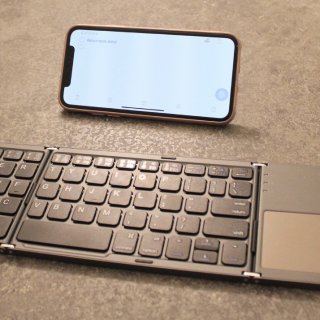 点子产品｜折叠便携式蓝牙键盘...