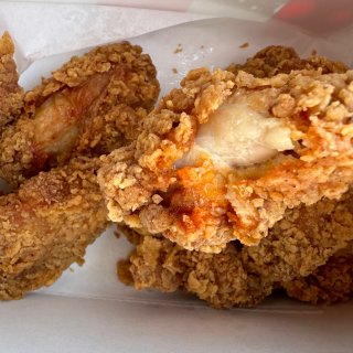 $3尝试一下KFC的香辣鸡翅...