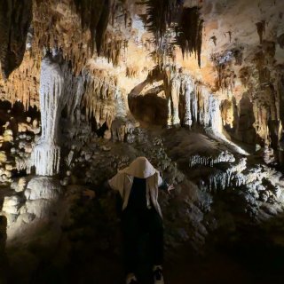 DMV｜掉入Luray Caverns ...