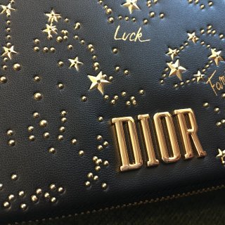 Dior圣诞特别款