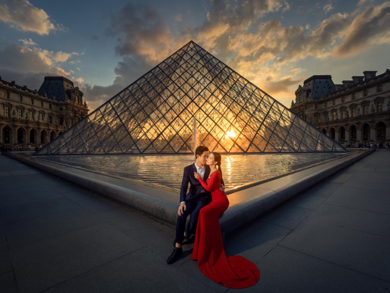 结婚第三个年头｜巴黎拍的婚纱照2.0...
