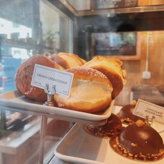 曼哈顿法式大奶油面包🥯我冲了‼️...