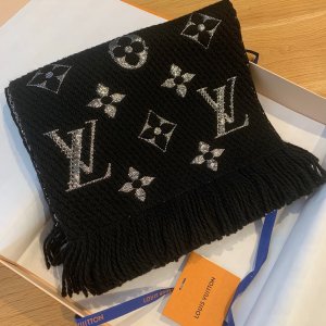 巴黎戰利品🧣LV LOGOMANIA SHINE 圍巾