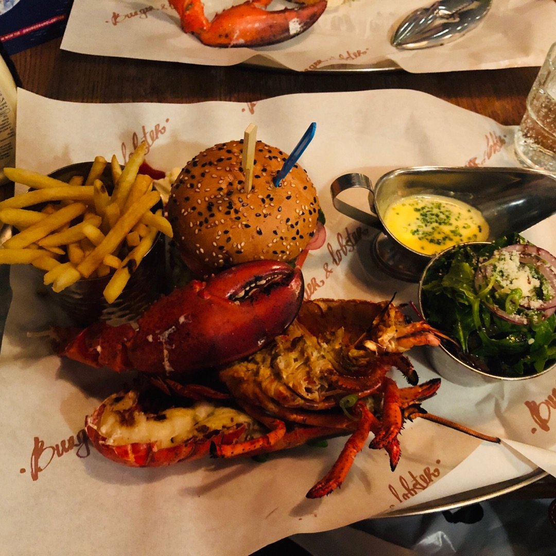 burger & lobster