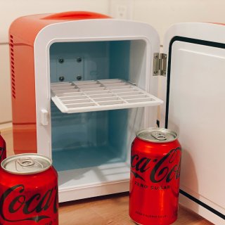 可口可乐红色迷你小冰箱...