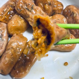 不一样的韩国kimchi饺子...