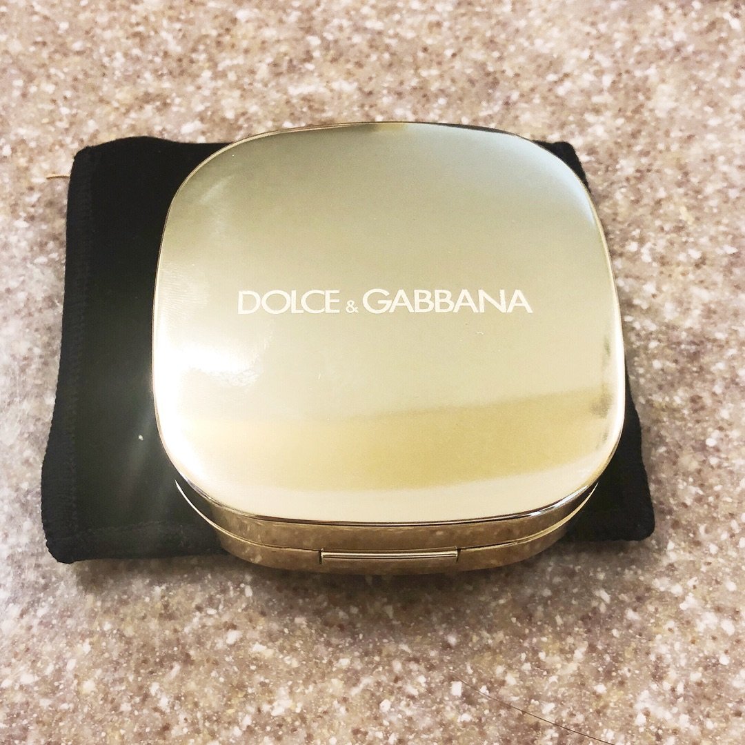Dolce & Gabbana 杜嘉班纳,粉饼