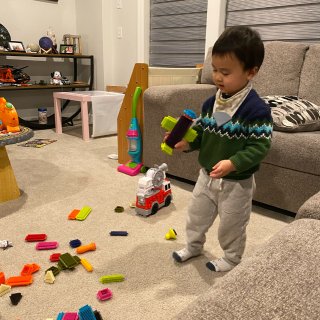 2岁娃的STEM玩具推荐- Bristl...