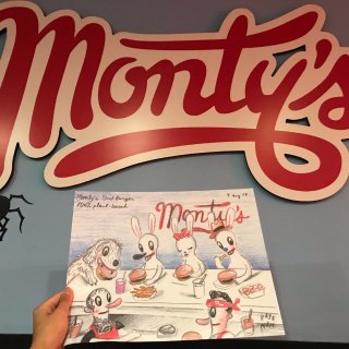 洛杉矶韩国城-素食汉堡店Monty’s...