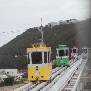 【韩国Day3⃣️，坐釜山胶囊小火车被冷...