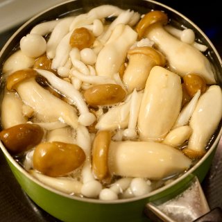 今日孕午餐｜杂菇焖豆腐，低热量高蛋白💯💯...