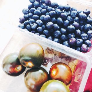 蓝莓,啡绿色蕃茄