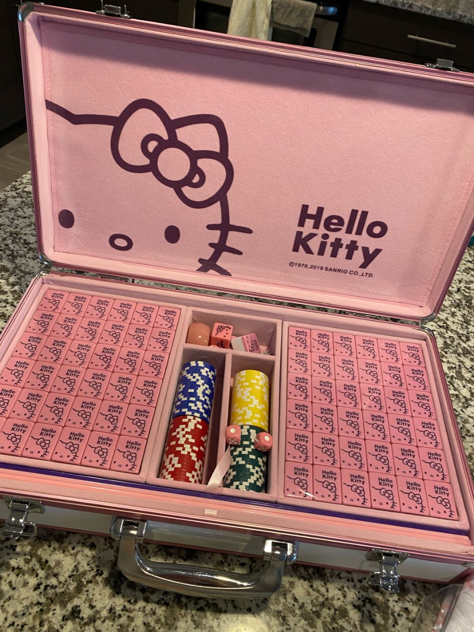 Hello Kitty麻将真香🀄️...