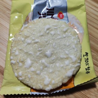 发现了韩国版山寨旺旺雪饼...