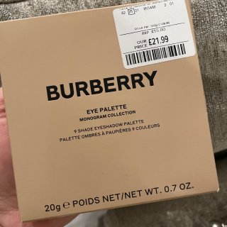 TKMAXX惊现burberry眼影盘 ...