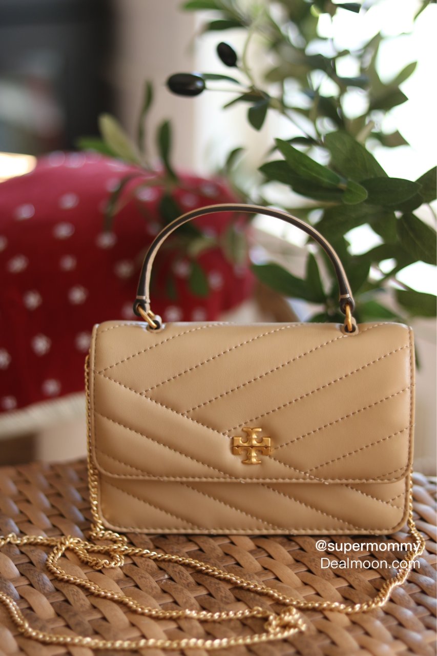 TORY BURCH 164115749 関税送料込 Instagram photo by lykpossession • Jul 7, 2025 at 11:53 PM