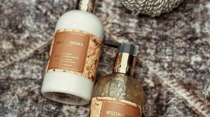 Molton Brown接骨木花香氛手部洗护套组※节日限定※