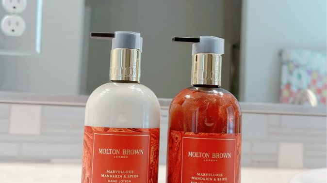 测评｜好比冬日暖阳的Molton Brown柑橘肉桂香洗护系列‼️