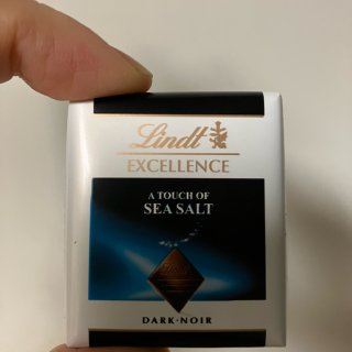 lindt海盐黑巧