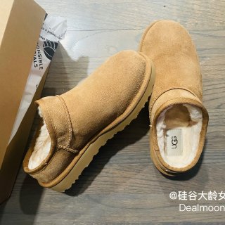 肉眼可见的羊羔毛🐑UGG classic...