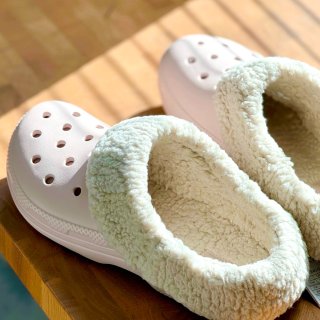 Crocs 卡骆驰