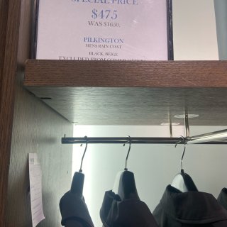 安利大折扣 Burberry $1650...