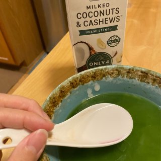 Elmhurst的植物奶Coconuts...