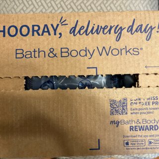 Bath Body Works 一买就是...