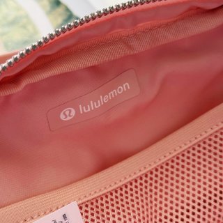 Lululemon｜露露你又赢了！腰包永...