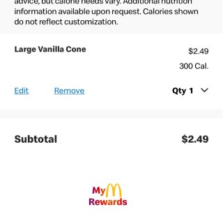 夜晚来麦当劳吃个$2.49的甜筒冰激凌🍦...