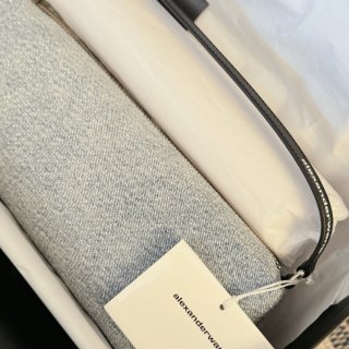 Alexander Wang王大仁的水晶...