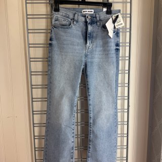 服飾｜衣櫥裡永遠缺一件牛仔相關單品👖...