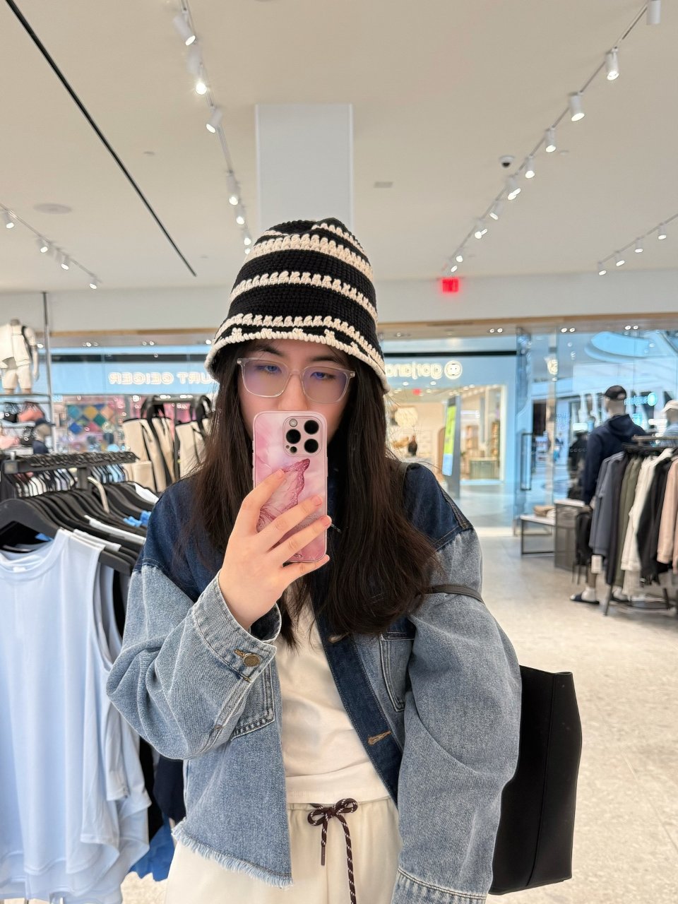 Lululemon的编织帽好可爱！为什么...