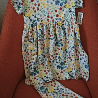 Old Navy童装五折入手花花套装...