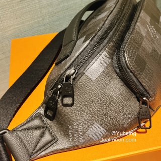 中性風格可男女共享的LV Rush Bu...