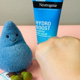 露得清 平价又好用的超保湿身体霜...