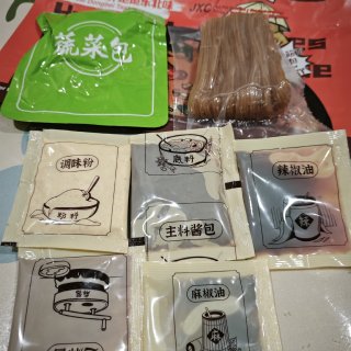 🌧下雨天煮一锅黏黏糊糊东北麻辣烫...