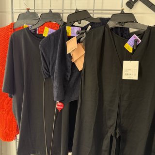 又到Tjmaxx捡垃圾的季节啦！...