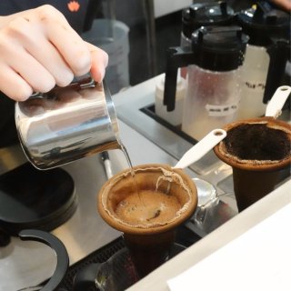 OC咖啡探店｜超浓郁三倍抹茶➕海盐面包卷...