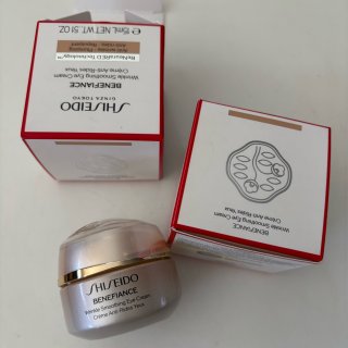 资生堂的抗衰老系列也是非常值得推荐的...