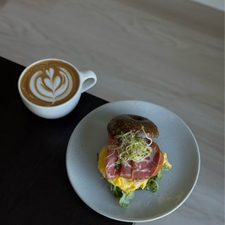 焙茶贝果咸口搭...